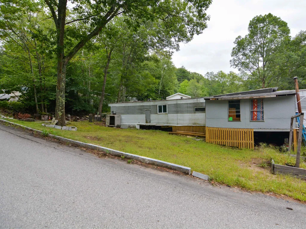 23 Catamount Hill Drive Allenstown NH 03275