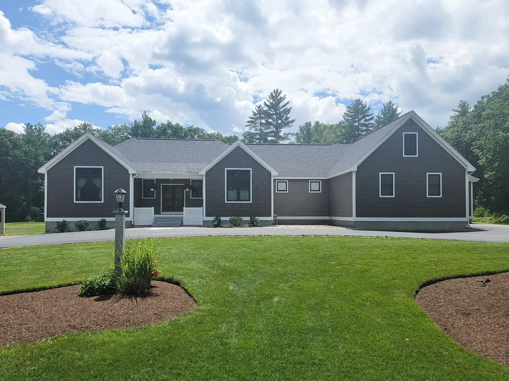 81 Woodward Road Merrimack NH 03054