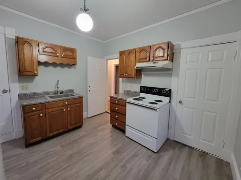 8 Winter Street Tilton NH 03276
