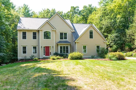 21 New South Drive Amherst NH 03031