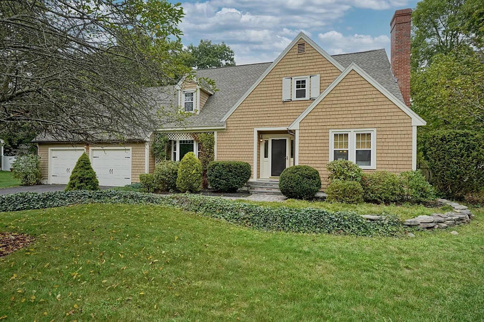 35 Edgewood Drive Hampton NH 03842