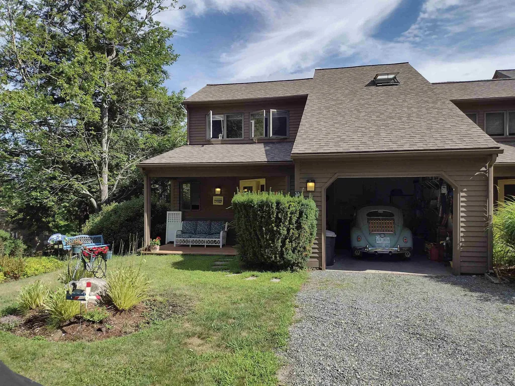 41 Woodbury Drive Bristol NH 03222
