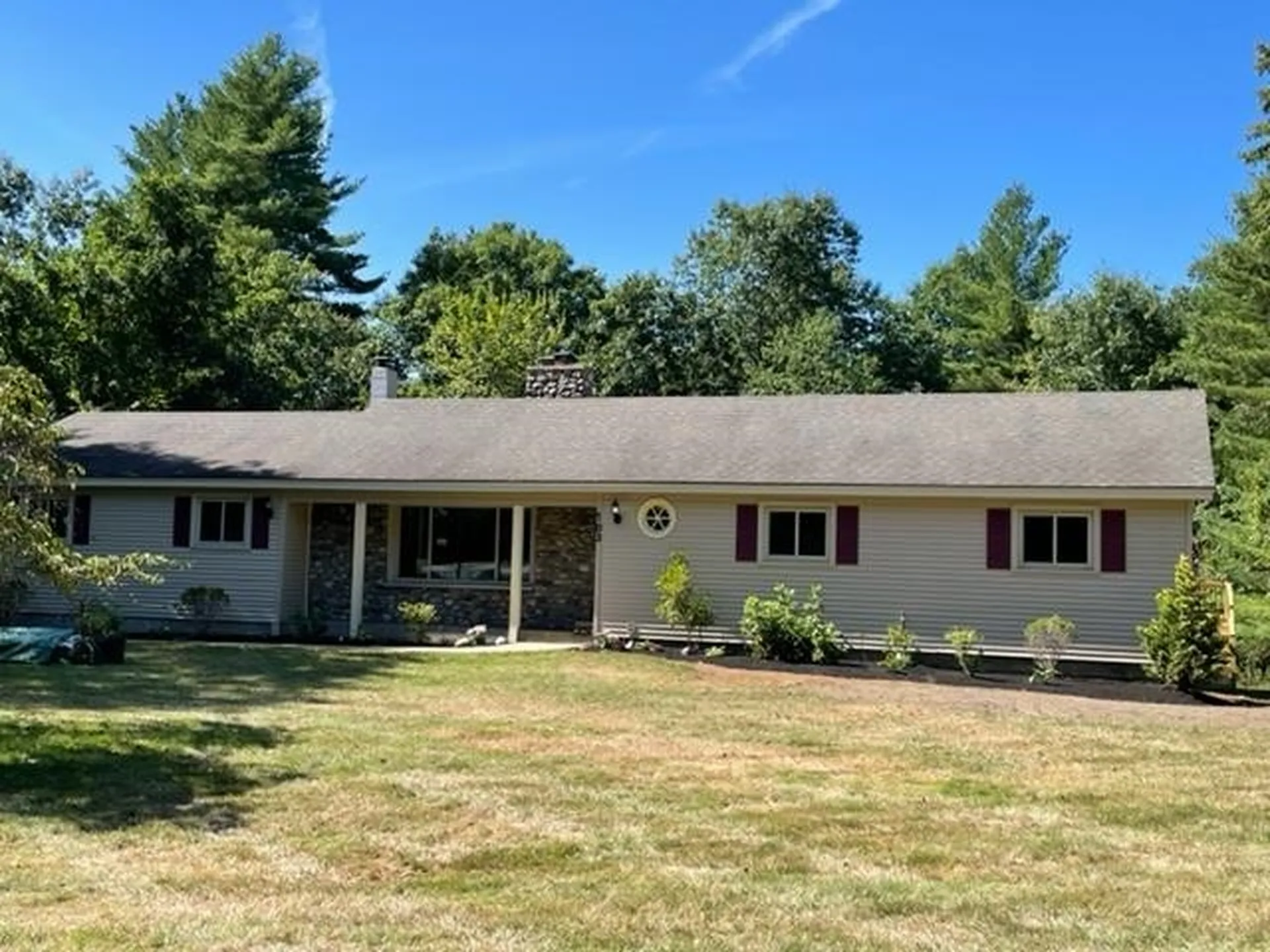 103 Kendall Pond Road Windham NH 03087