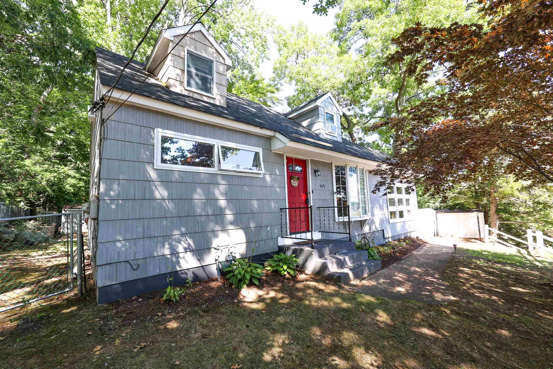 468 Seames Drive Manchester NH 03103
