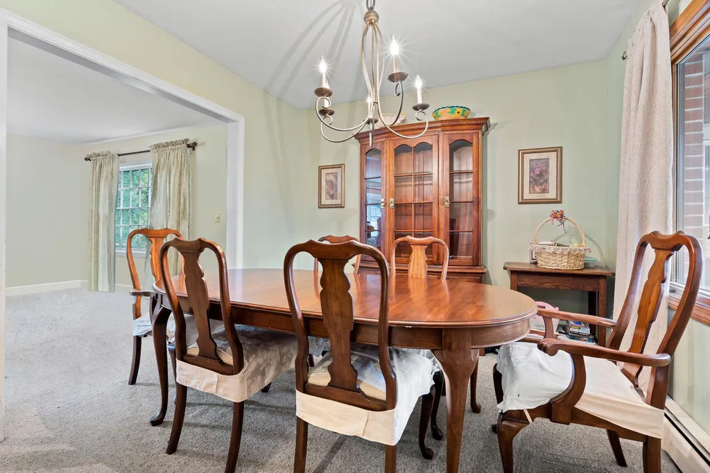 243 High Street Hampton NH 03842