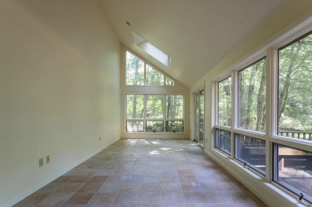 90 Locke Road Rye NH 03870