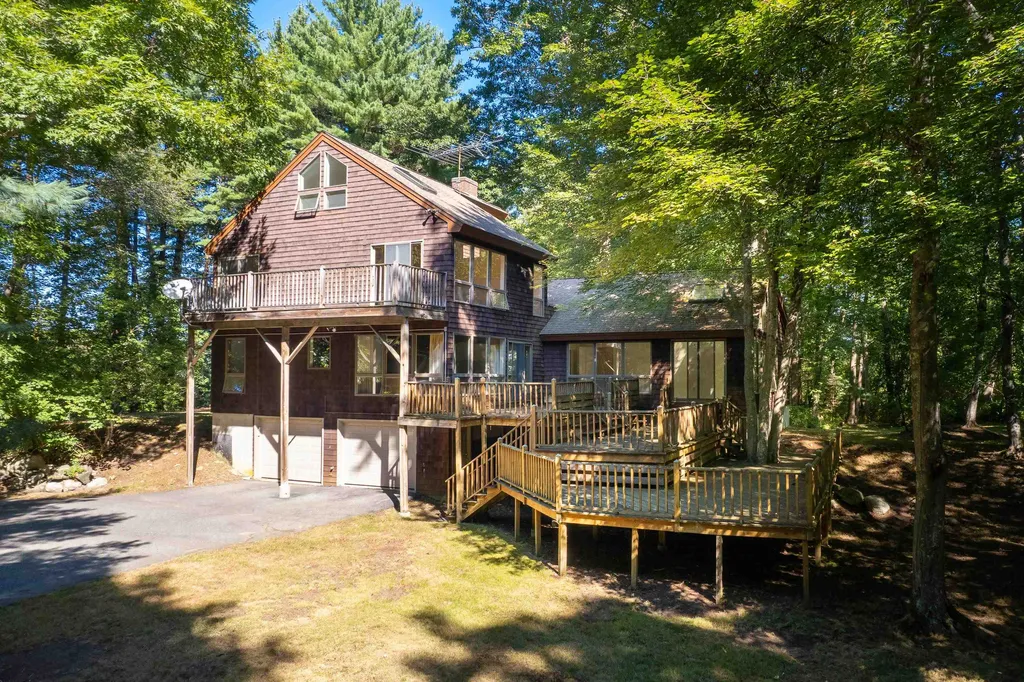 90 Locke Road Rye NH 03870