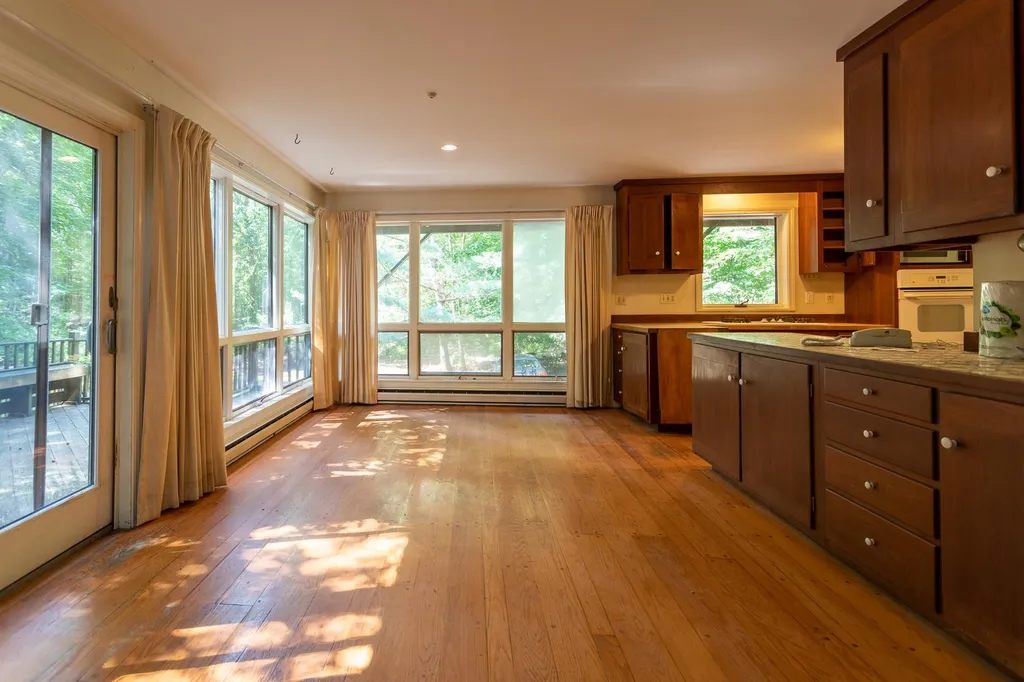 90 Locke Road Rye NH 03870