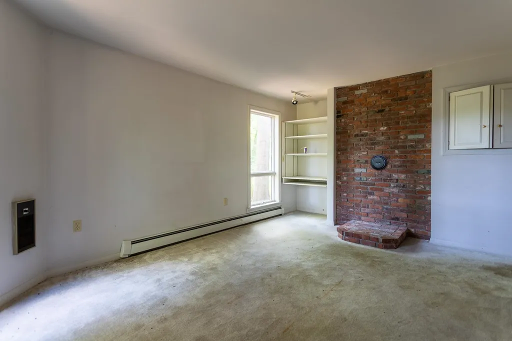 90 Locke Road Rye NH 03870
