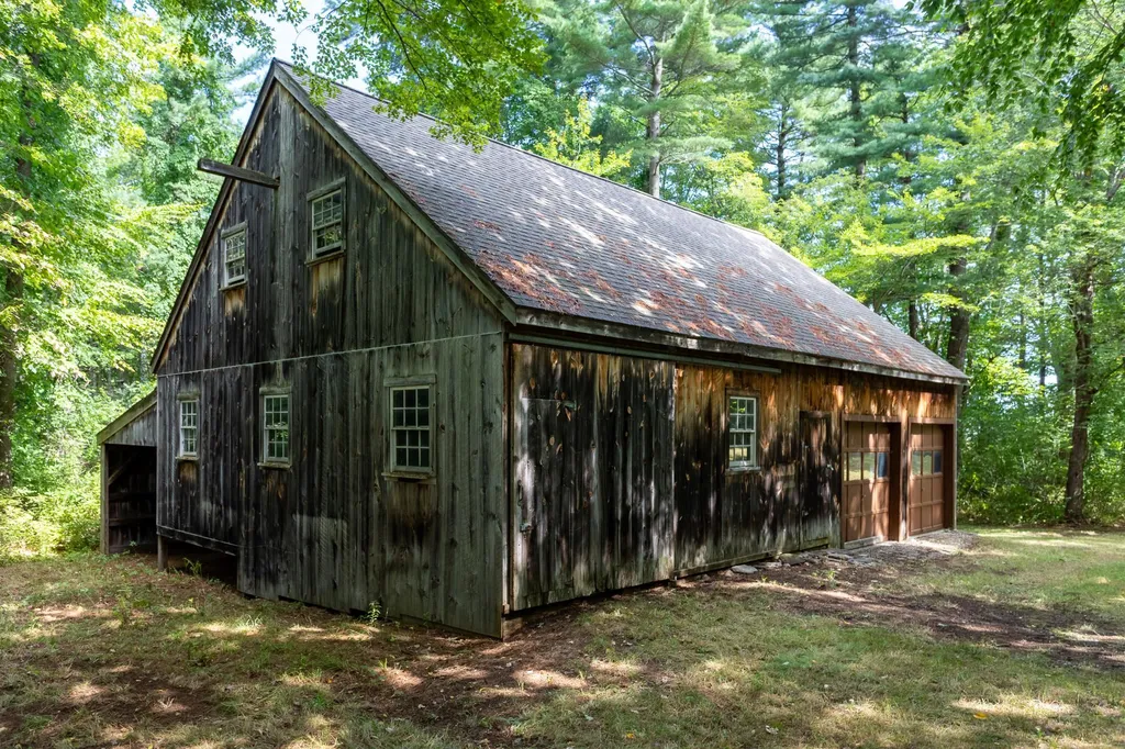 90 Locke Road Rye NH 03870