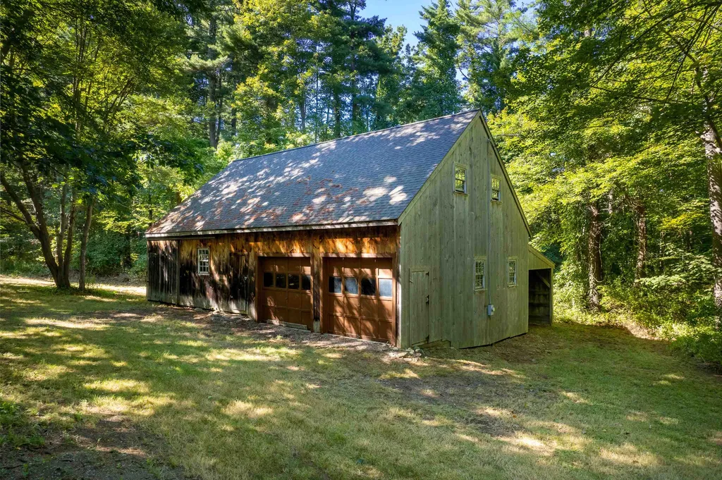 90 Locke Road Rye NH 03870