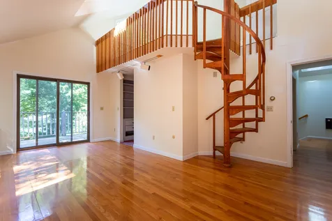 90 Locke Road Rye NH 03870