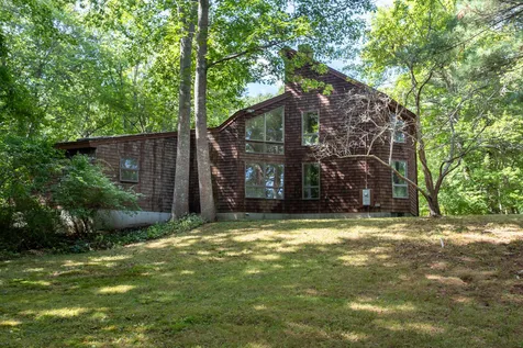 90 Locke Road Rye NH 03870