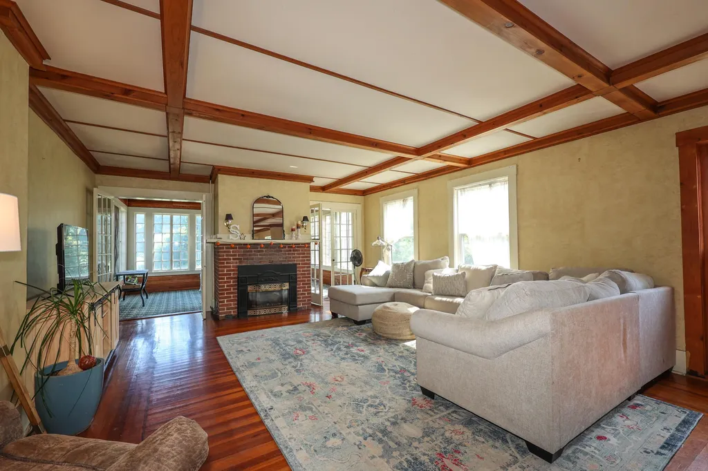 141 Clark Road Tilton NH 03276