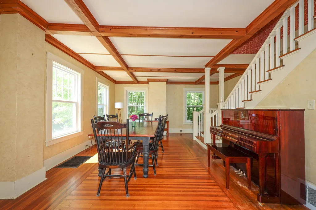 141 Clark Road Tilton NH 03276