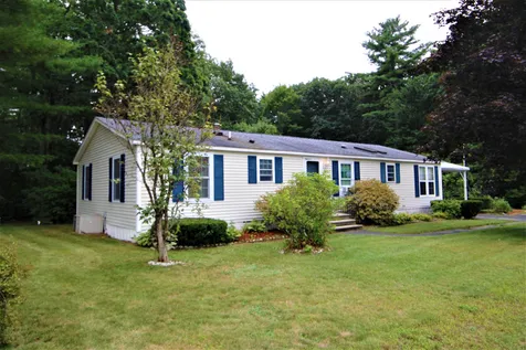 24 Lanai Drive Rochester NH 03867