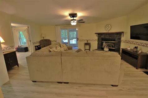 24 Lanai Drive Rochester NH 03867