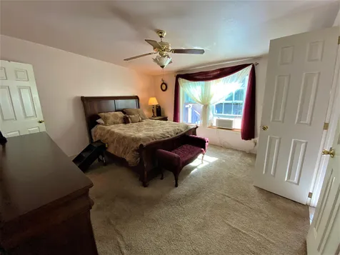24 Lanai Drive Rochester NH 03867