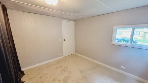 5 Ponderosa Avenue Nashua NH 03062