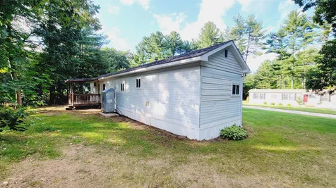 5 Ponderosa Avenue Nashua NH 03062