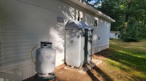 5 Ponderosa Avenue Nashua NH 03062