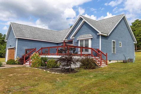 1024 Ossipee Lake Road Freedom NH 03836