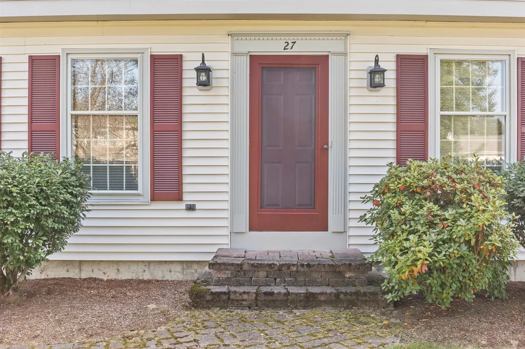 27 Countryside Drive Essex VT 05452