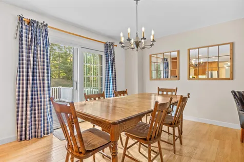 27 Countryside Drive Essex VT 05452