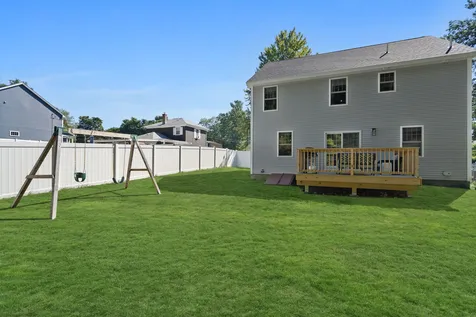 10 Adelaide Street Hudson NH 03051