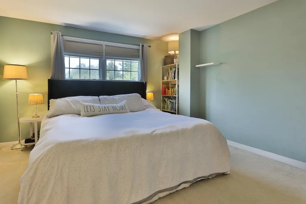 3b Intervale Court Hudson NH 03051