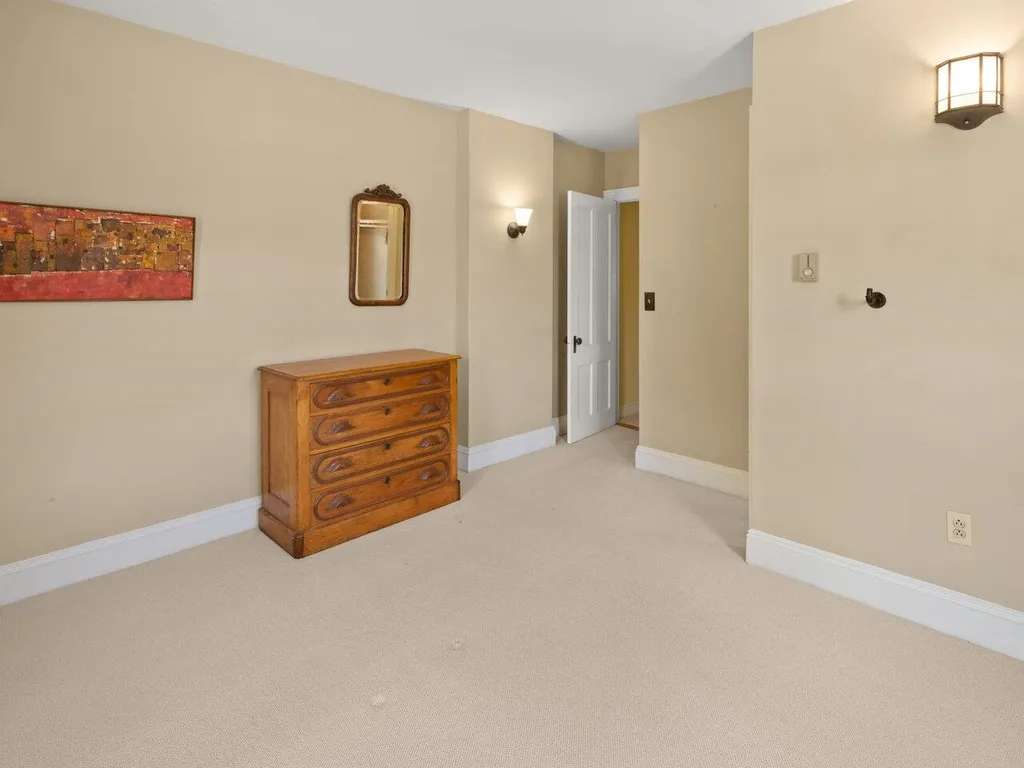 278 College Street Burlington VT 05401