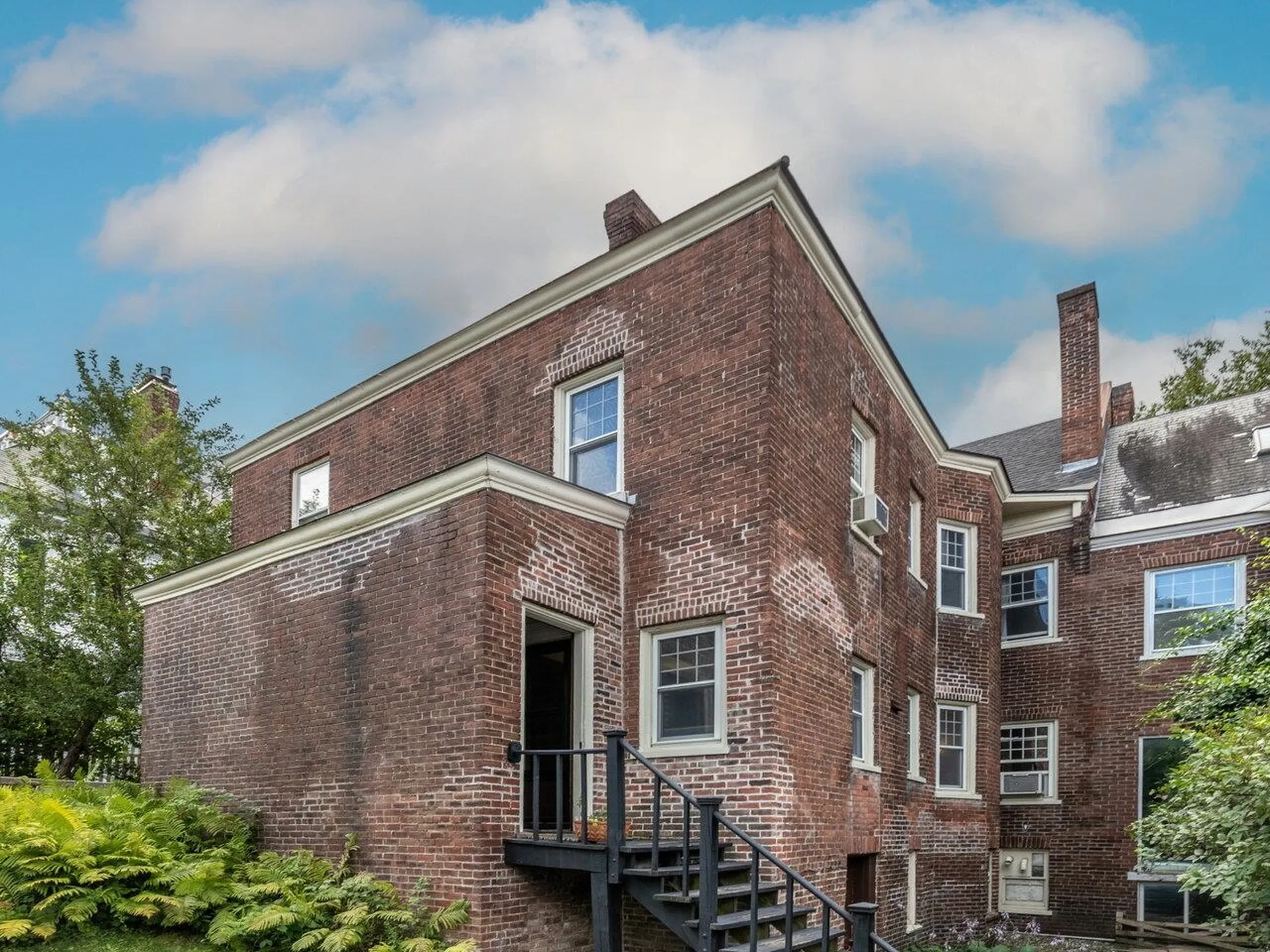 278 College Street Burlington VT 05401