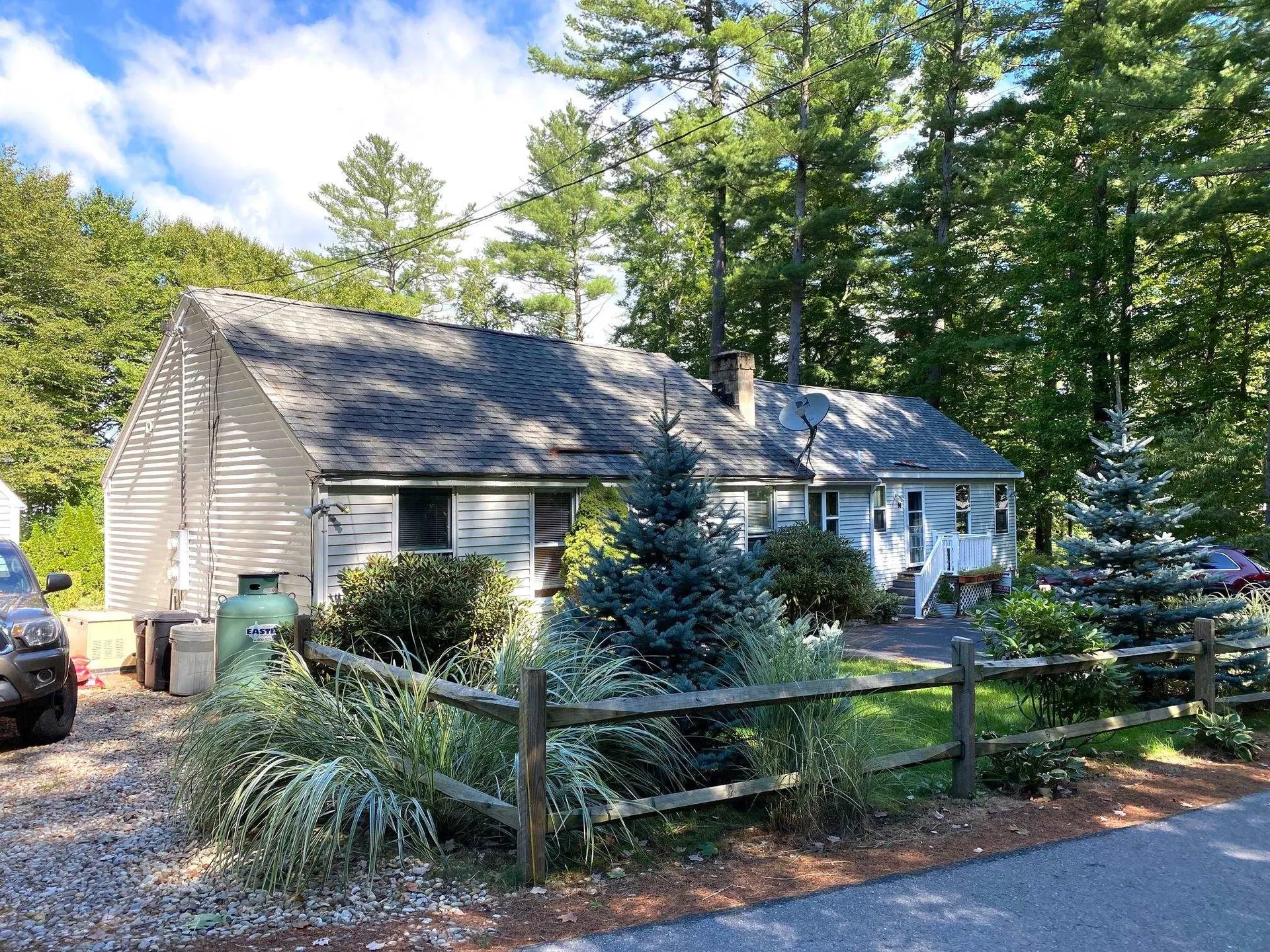 14 Beaver Lake Avenue Derry NH 03038