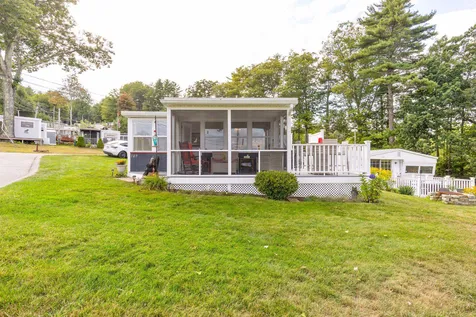 728 Scenic Road Laconia NH 03246