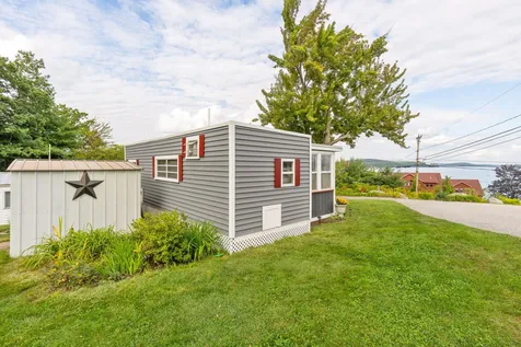 728 Scenic Road Laconia NH 03246