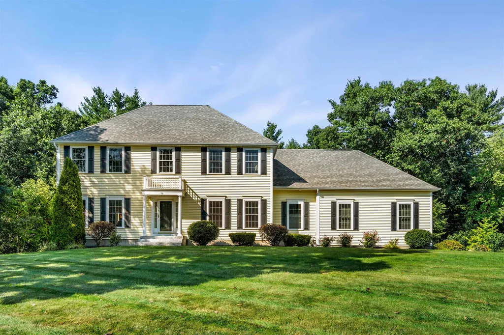 26 Priscilla Lane Londonderry NH 03053