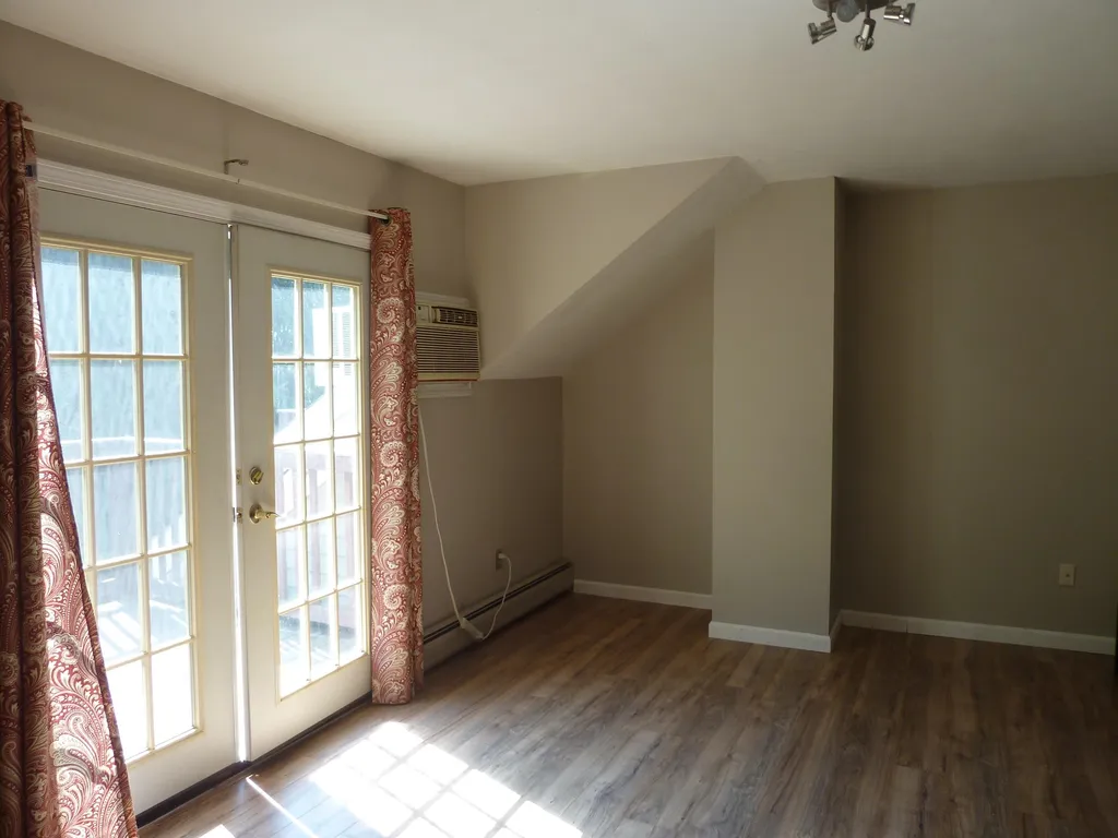 90 Stillwater Drive Nashua NH 03062
