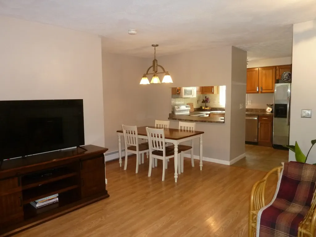 90 Stillwater Drive Nashua NH 03062