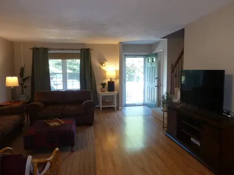 90 Stillwater Drive Nashua NH 03062