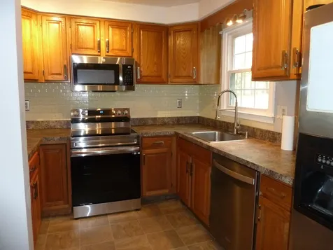 90 Stillwater Drive Nashua NH 03062