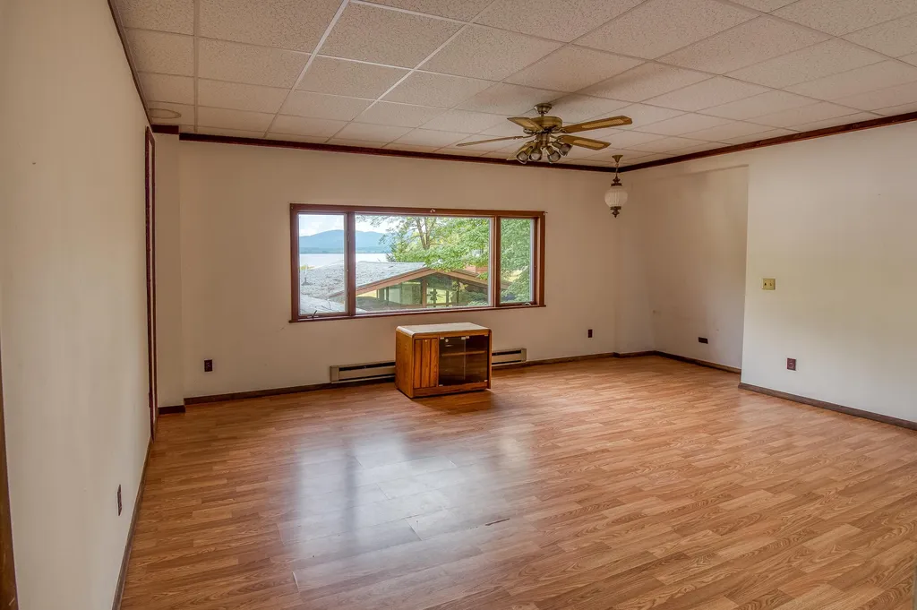 7 Cold Spring Circle Ossipee NH 03864