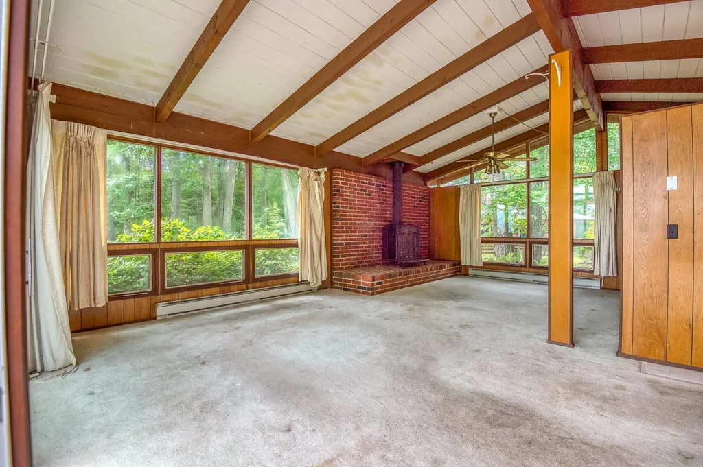 7 Cold Spring Circle Ossipee NH 03864