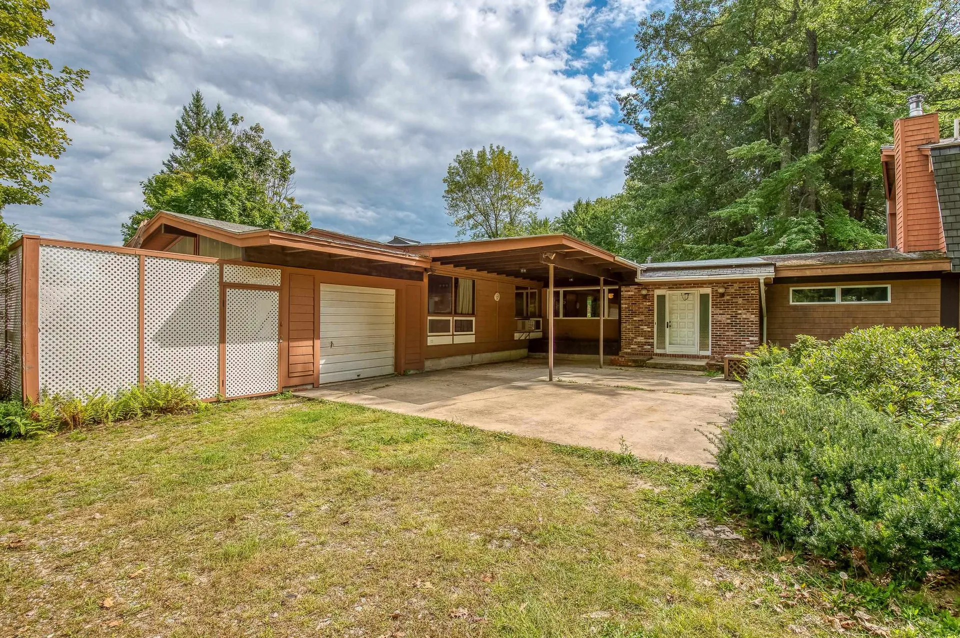 7 Cold Spring Circle Ossipee NH 03864