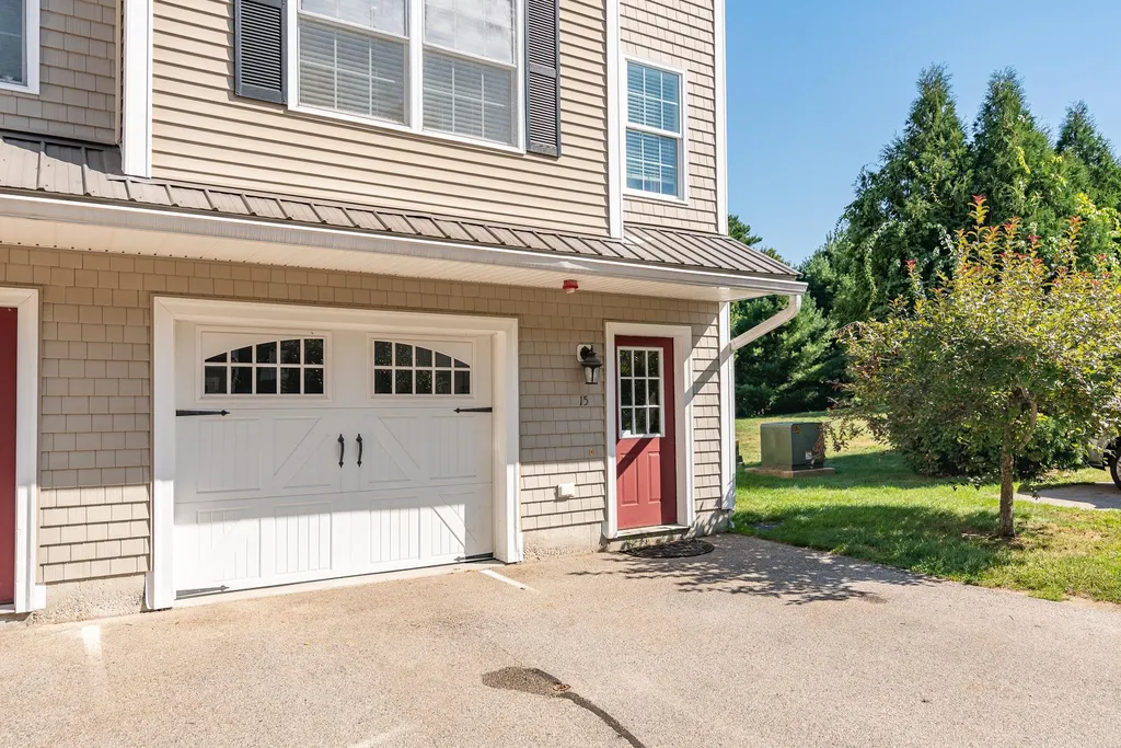 15 Townsend Drive Dover NH 03820