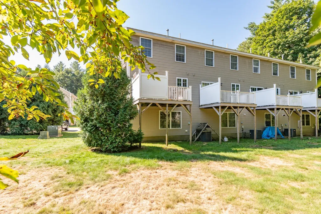 15 Townsend Drive Dover NH 03820