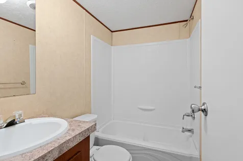 31 N Windy Road Tilton NH 03276