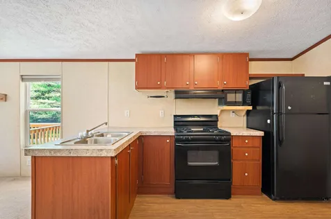 31 N Windy Road Tilton NH 03276