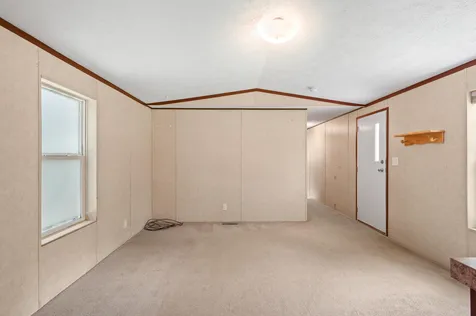 31 N Windy Road Tilton NH 03276