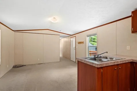 31 N Windy Road Tilton NH 03276