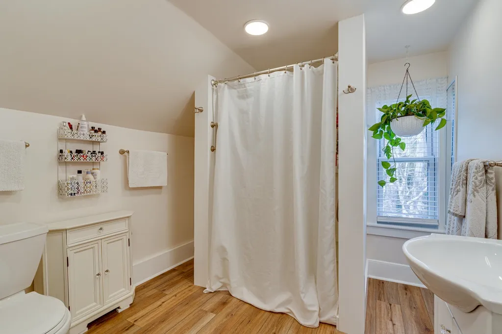 13 College Road Stratham NH 03885